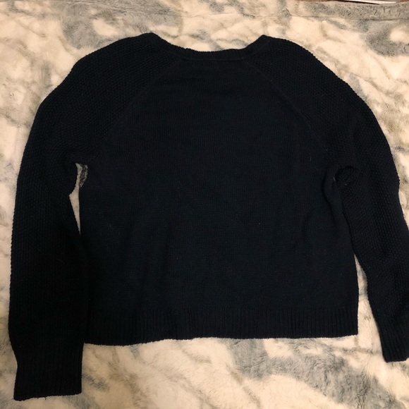 Sweater - Picture 5 of 6